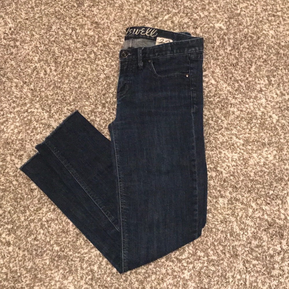 Madewell dark wash frayed bottom jeans